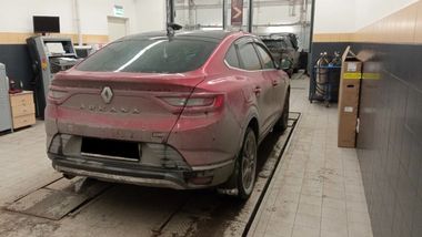 Renault Arkana 2021 года, 70 539 км - вид 3
