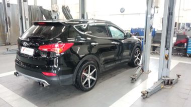 Hyundai Santa Fe 2013 года, 196 456 км - вид 3