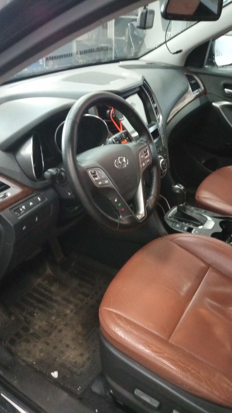 Hyundai Santa Fe 2013 года, 196 456 км - вид 5