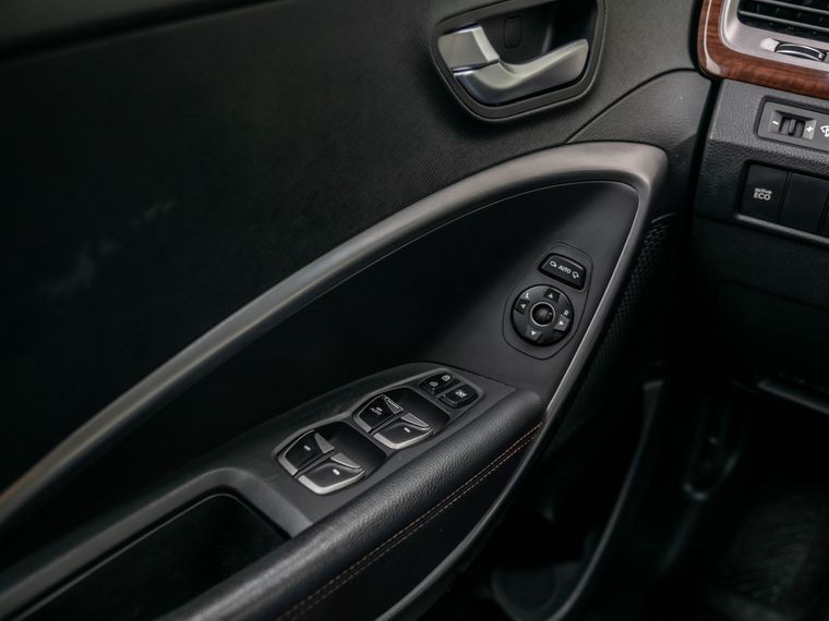 Hyundai Santa Fe 2013 года, 196 456 км - вид 11