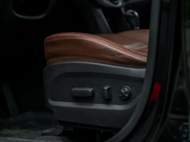 Hyundai Santa Fe 2013 года, 196 456 км - вид 13