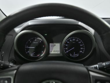 Toyota Land Cruiser Prado 2010 года, 283 999 км - вид 7