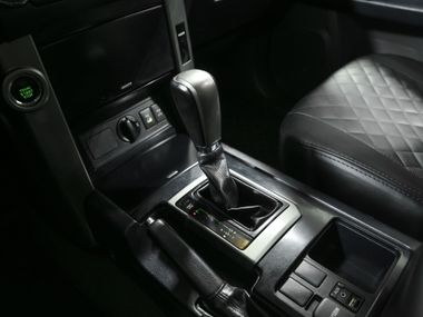 Toyota Land Cruiser Prado 2010 года, 283 999 км - вид 11