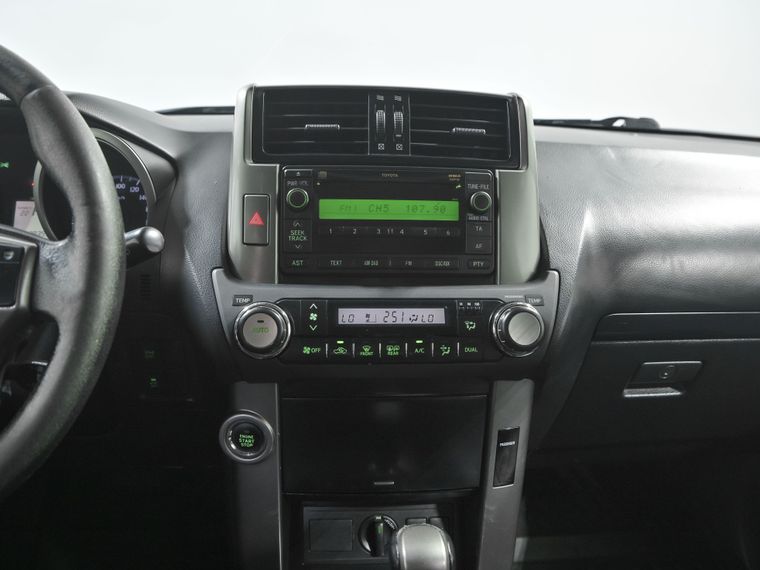 Toyota Land Cruiser Prado 2010 года, 283 999 км - вид 10