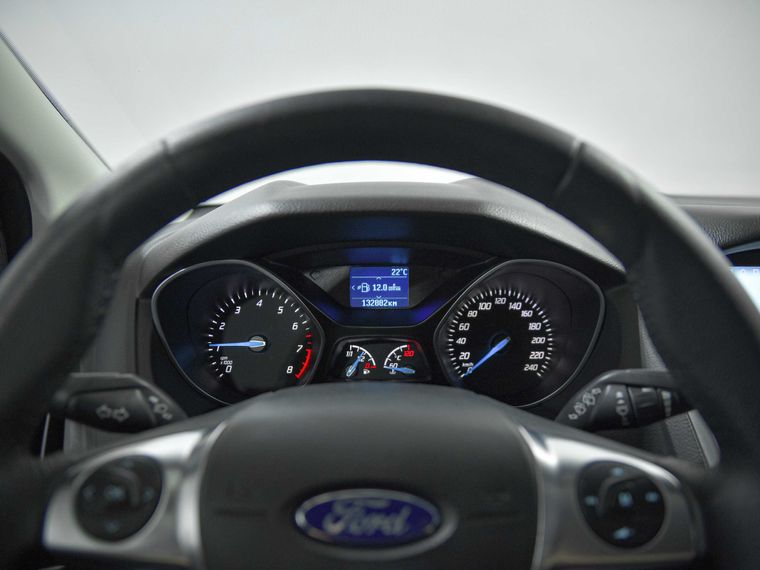 Ford Focus 2013 года, 132 840 км - вид 9