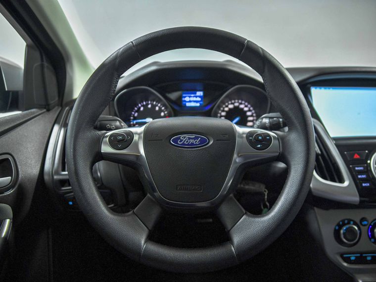 Ford Focus 2013 года, 132 840 км - вид 10