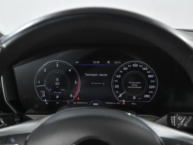 Volkswagen Touareg 2019 года, 149 258 км - вид 9
