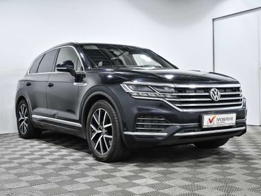 Volkswagen Touareg 2019 года, 149 258 км - вид 5