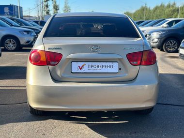 Hyundai Elantra 2008 года, 222 430 км - вид 6