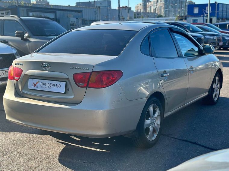 Hyundai Elantra 2008 года, 222 430 км - вид 5