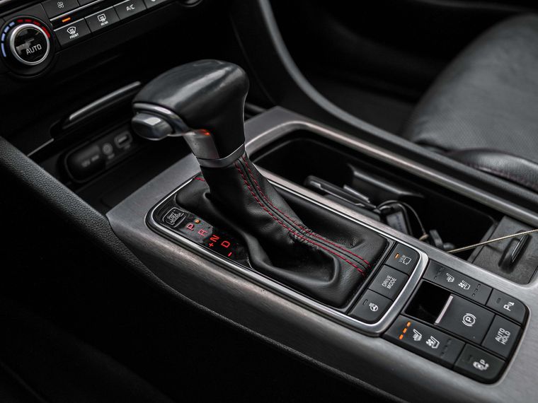 Kia Optima 2017 года, 162 032 км - вид 11