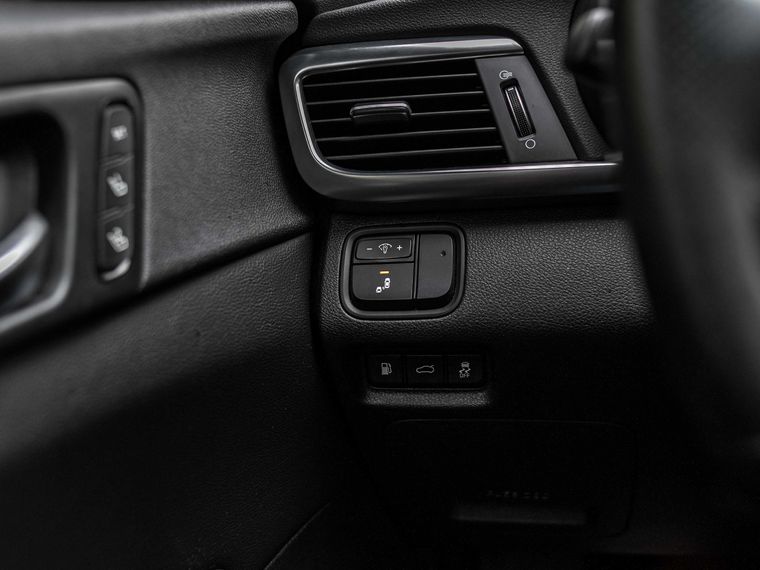 Kia Optima 2017 года, 162 032 км - вид 14