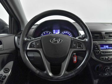 Hyundai Solaris 2016 года, 184 738 км - вид 10