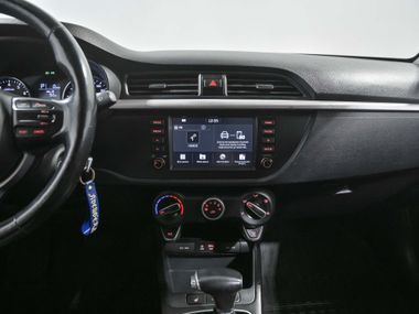 KIA Rio 2019 года, 78 140 км - вид 10