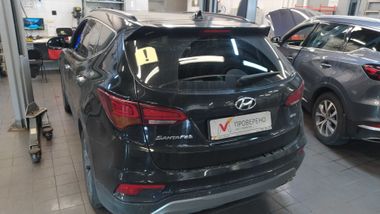 Hyundai Santa Fe 2016 года, 128 432 км - вид 3