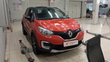 Renault Kaptur 2017 года, 148 643 км - вид 3