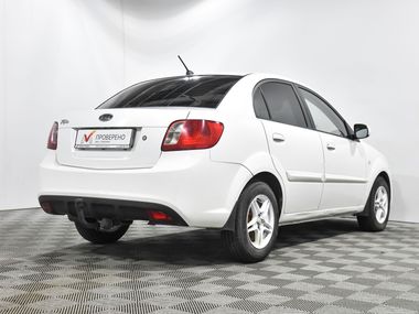 KIA Rio 2011 года, 198 691 км - вид 4