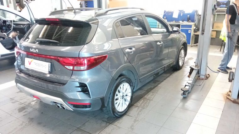 KIA Rio X 2021 года, 25 000 км - вид 3