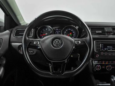 Volkswagen Jetta 2016 года, 95 000 км - вид 10