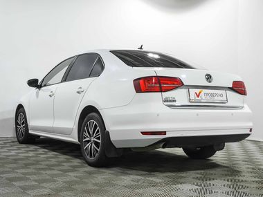 Volkswagen Jetta 2016 года, 95 000 км - вид 7