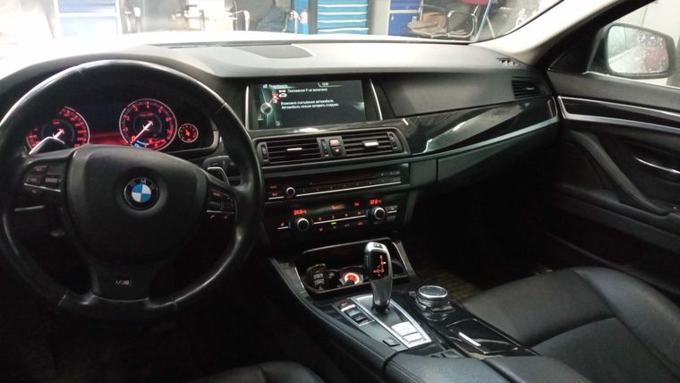 BMW 5 серия 2013 года, 213 136 км - вид 5