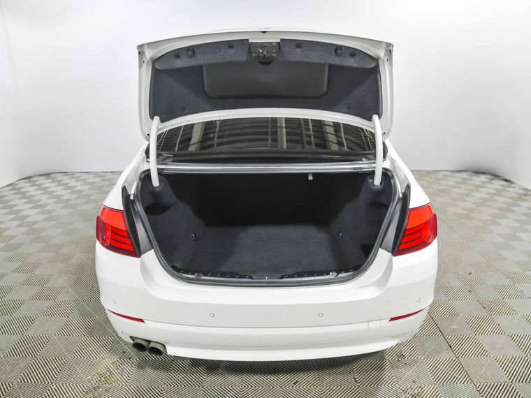 BMW 5 серия 2013 года, 213 136 км - вид 18