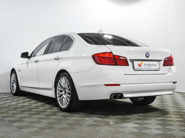 BMW 5 серия 2013 года, 213 136 км - вид 6