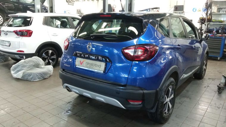 Renault Kaptur 2020 года, 52 728 км - вид 3