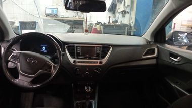 Hyundai Solaris 2017 года, 140 212 км - вид 5