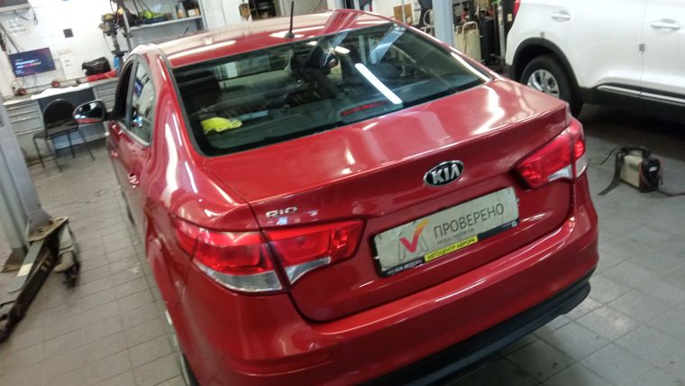 Kia Rio 2015 года, 152 376 км - вид 4