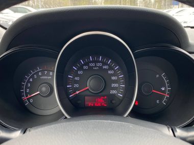 KIA Rio 2015 года, 152 376 км - вид 8