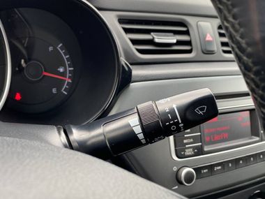 KIA Rio 2015 года, 152 376 км - вид 11