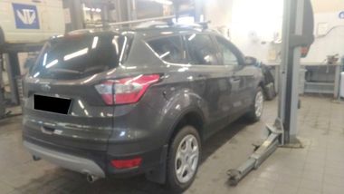 Ford Kuga 2017 года, 68 887 км - вид 3