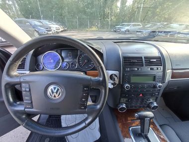 Volkswagen Touareg 2008 года, 323 408 км - вид 17