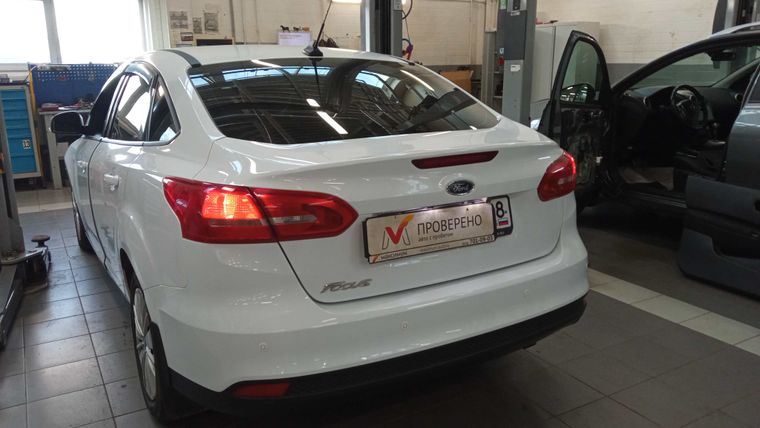 Ford Focus 2018 года, 153 316 км - вид 4