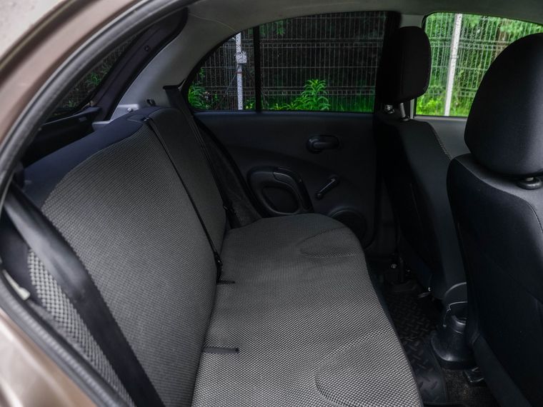 Nissan Micra 2007 года, 291 861 км - вид 10