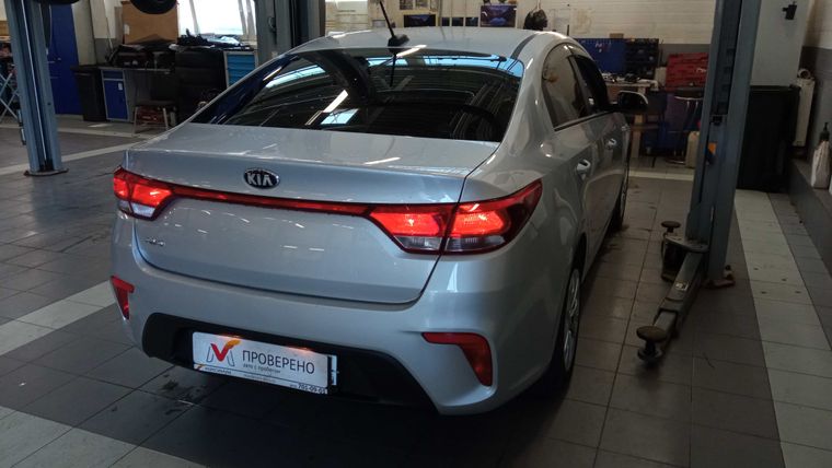 KIA Rio 2019 года, 110 090 км - вид 3