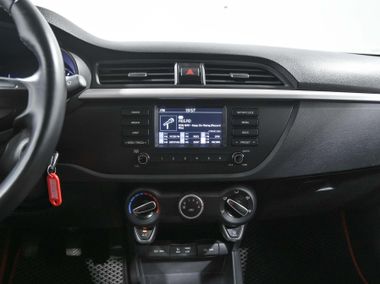 KIA Rio 2019 года, 110 090 км - вид 10