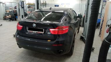 BMW X6 2009 года, 264 738 км - вид 3