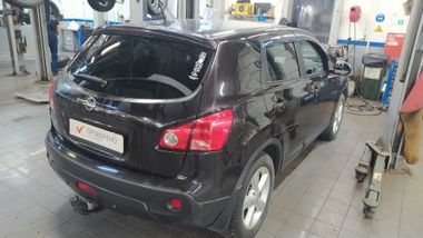 Nissan Qashqai 2008 года, 280 315 км - вид 3