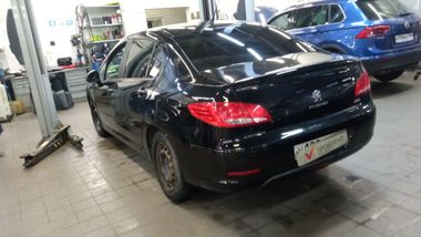 Peugeot 408 2016 года, 169 945 км - вид 3