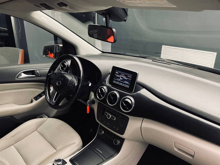 Mercedes-Benz B-класс 2013 года, 201 819 км - вид 18