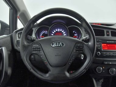 KIA Ceed 2013 года, 300 781 км - вид 8