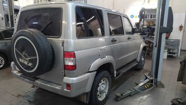 УАЗ Patriot 2012 года, 96 098 км - вид 4