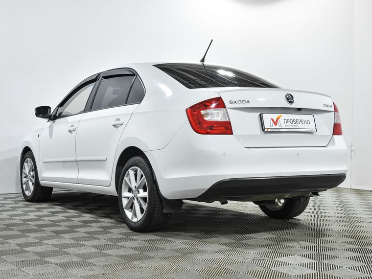 Skoda Rapid 2015 года, 250 000 км - вид 6