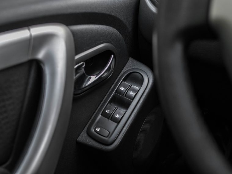 Nissan Terrano 2015 года, 163 579 км - вид 10