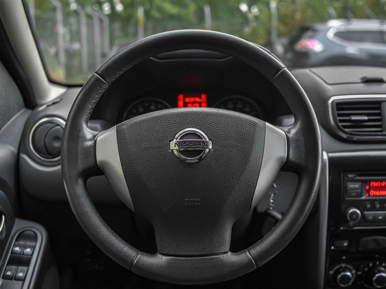 Nissan Terrano 2015 года, 163 579 км - вид 6