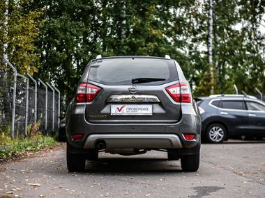 Nissan Terrano 2015 года, 163 579 км - вид 4
