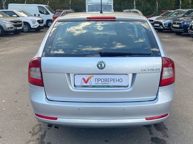 Skoda Octavia 2012 года, 342 394 км - вид 6