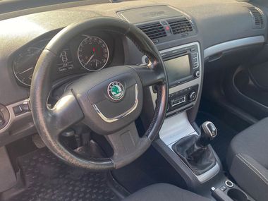 Skoda Octavia 2012 года, 342 394 км - вид 12